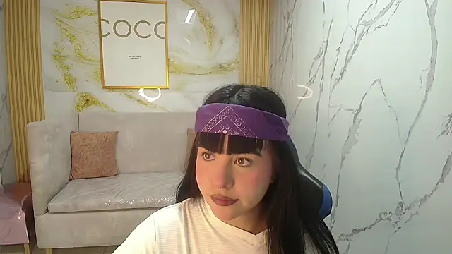 Snapshot of sarita_09_s chatting on April 20, 8:10 pm sarita 09 s online show from April 20, 8:10 pm