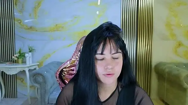 Snapshot of sarita_09_s chatting on June 3, 8:03 pm sarita 09 s online show from June 3, 8:03 pm
