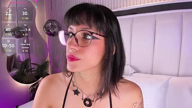 ViolettaColinss online show from July 17, 11:39 am
