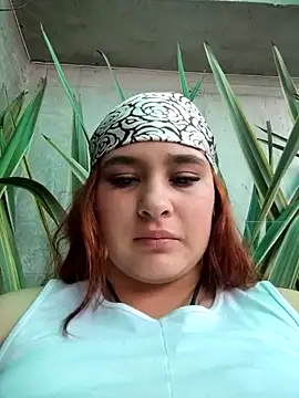 Snapshot of katty_42 chatting on February 19, 7:32 pm katty 42 online show from February 19, 7:32 pm