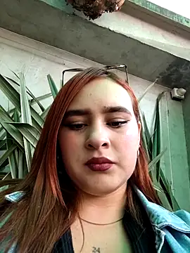 Snapshot of katty_42 chatting on February 27, 8:42 pm katty 42 online show from February 27, 8:42 pm