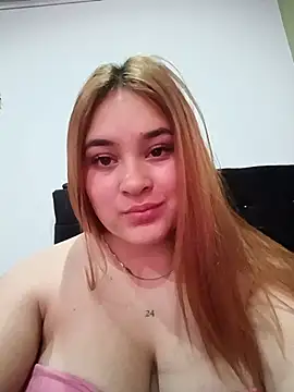 Snapshot of katty_42 chatting on July 4, 5:19 pm katty 42 online show from July 4, 5:19 pm