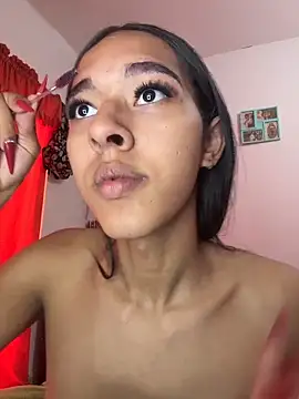 Snapshot of mariana_doll2 chatting on March 1, 10:23 pm mariana doll2 online show from March 1, 10:23 pm