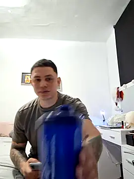 Zarc Jhonson online show from January 27, 12:05 pm