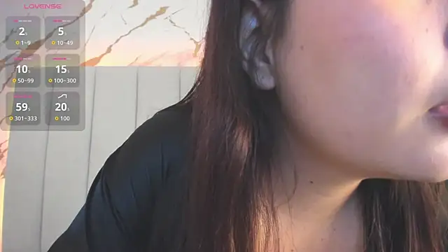 Snapshot of mia_serena_ chatting on February 10, 7:40 pm mia serena online show from February 10, 7:40 pm