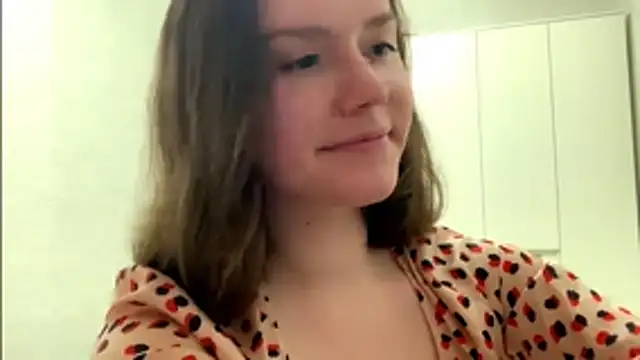 Snapshot of cherishedwish chatting on February 15, 8:05 pm cherishedwish online show from February 15, 8:05 pm