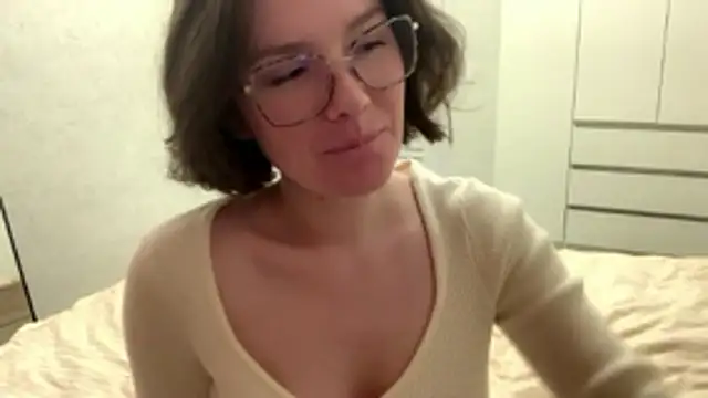 Snapshot of cherishedwish chatting on April 2, 11:46 pm cherishedwish online show from April 2, 11:46 pm