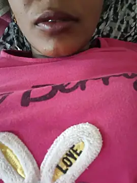 Riyakumari hot66 online show from June 2, 12:29 pm