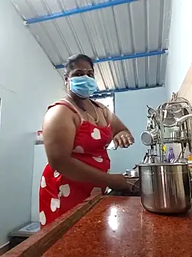 Snapshot of TamilSembaruthi143 chatting on March 3, 11:49 am TamilSembaruthi143 online show from March 3, 11:49 am