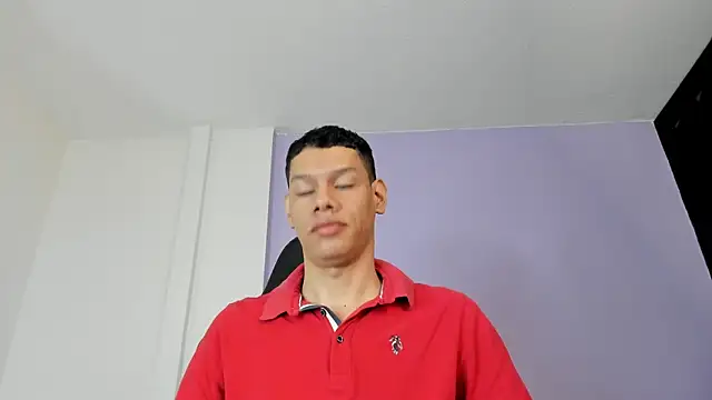 milo cruz  online show from July 25, 1:08 pm