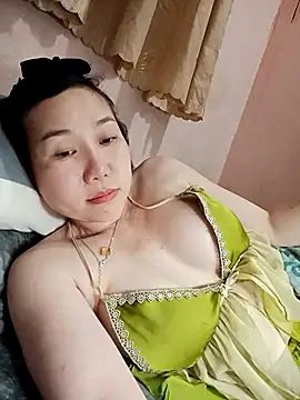 Snapshot of Ana-love2026 chatting on February 28, 1:45 pm Ana-love2026 online show from February 28, 1:45 pm