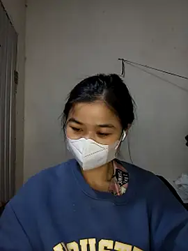 Snapshot of Daisy-lusia2026 chatting on February 13, 3:02 am Daisy-lusia2026 online show from February 13, 3:02 am