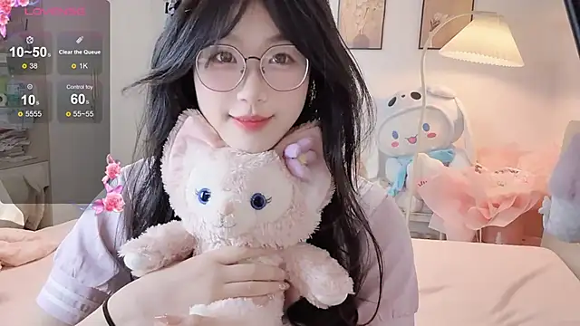 Luminous4173 online show from February 25, 12:15 pm