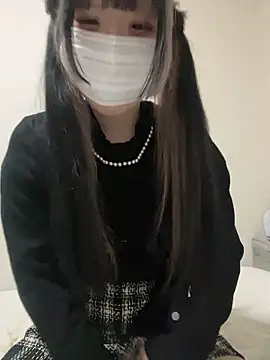 Snapshot of uni_nvqnl2 chatting on February 25, 10:41 pm uni nvqnl2 online show from February 25, 10:41 pm