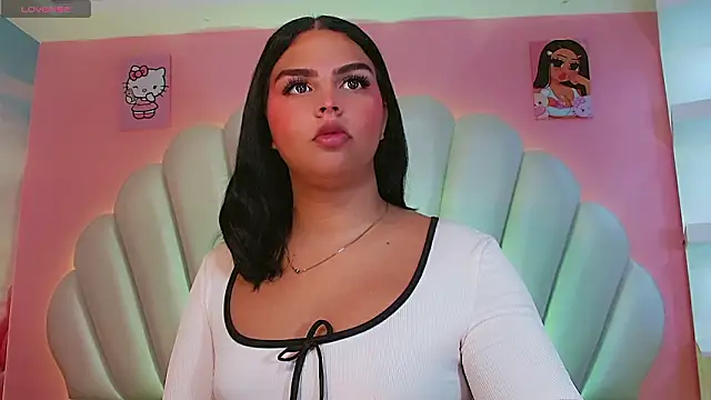 Maia Hotts online show from March 29, 12:16 pm