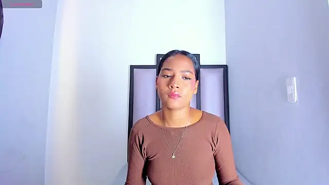 Snapshot of AyshelDoll1 chatting on May 7, 11:37 am AyshelDoll1 online show from May 7, 11:37 am