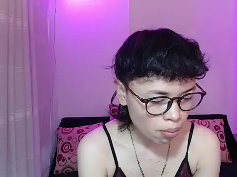 Snapshot of samantta_ink chatting on February 3, 1:38 pm samantta ink online show from February 3, 1:38 pm