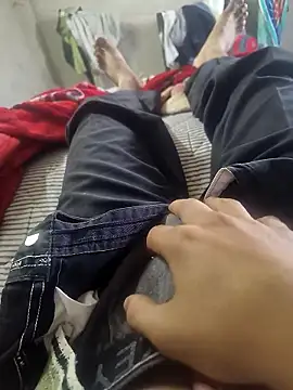 indianbull001 online show from February 11, 8:08 am