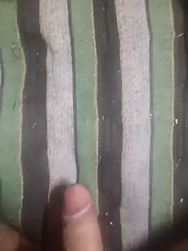 indianbull001 online show from February 18, 5:58 am