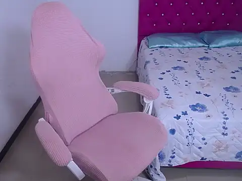 sara queen69 online show from February 15, 11:19 am