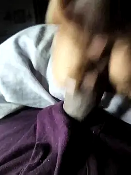 Snapshot of rahul234__ chatting on February 13, 6:37 pm rahul234 online show from February 13, 6:37 pm