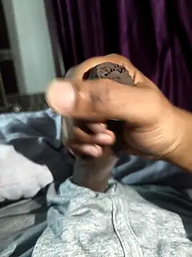 Snapshot of rahul234__ chatting on February 16, 6:15 pm rahul234 online show from February 16, 6:15 pm