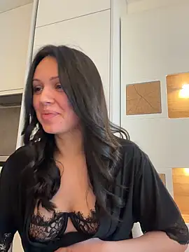 lorry6 online show from March 10, 8:30 am