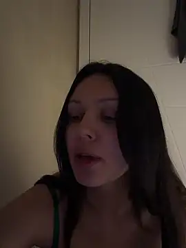 lorry6 online show from April 5, 11:35 pm