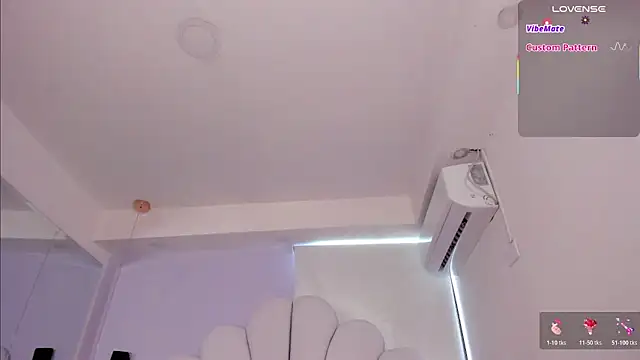 Snapshot of kim_anaira chatting on February 10, 5:17 pm kim anaira online show from February 10, 5:17 pm