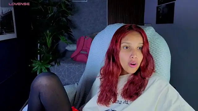 saphire  online show from March 17, 3:04 pm