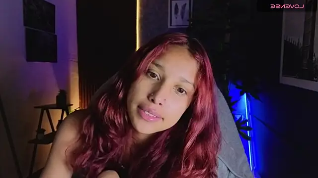 saphire  online show from April 2, 12:47 pm