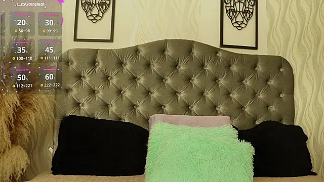 katt eyes  online show from April 15, 1:40 pm