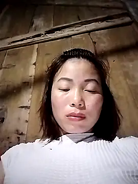 Snapshot of Ella-aa chatting on February 17, 3:40 pm Ella-aa online show from February 17, 3:40 pm