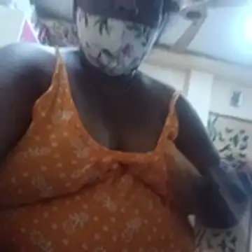 Snapshot of senguptadiya248 chatting on February 20, 11:49 pm senguptadiya248 online show from February 20, 11:49 pm