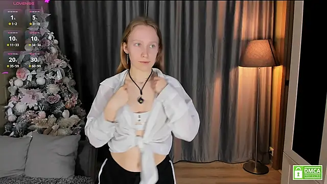 Cutie Ellis online show from April 12, 4:23 pm