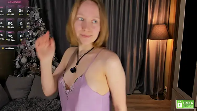 Snapshot of Cutie_Ellis chatting on May 30, 10:56 am Cutie Ellis online show from May 30, 10:56 am
