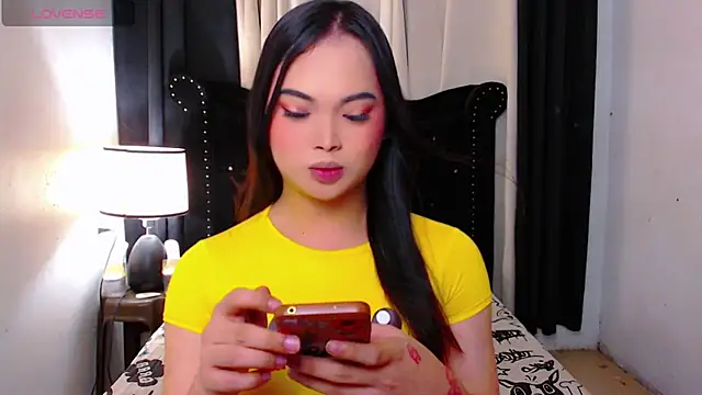 MajesticTransPinayDiva online show from February 19, 11:50 am