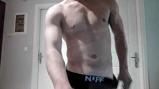 YoungforOld32 online show from March 23, 9:13 am