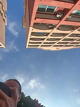 MiaTee online show from April 11, 2:05 am