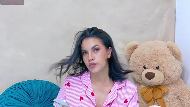 Snapshot of AndiVasquez chatting on May 25, 10:10 am AndiVasquez online show from May 25, 10:10 am