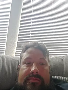 Snapshot of loveemall2026 chatting on April 7, 7:47 pm loveemall2026 online show from April 7, 7:47 pm