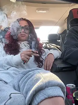 heluvsbabii online show from March 29, 6:19 pm