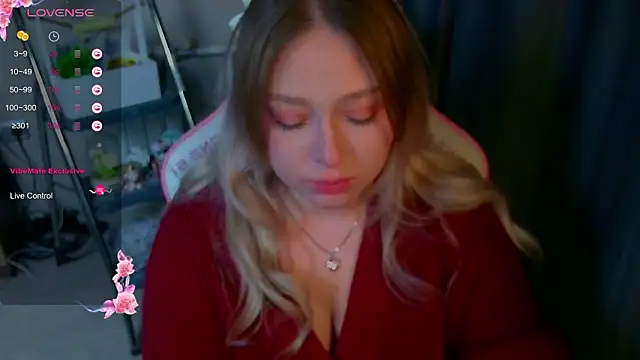 Emiliaaah online show from February 13, 11:06 am