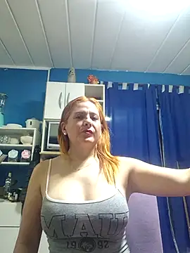 dullsecitalove25 online show from April 15, 8:21 am