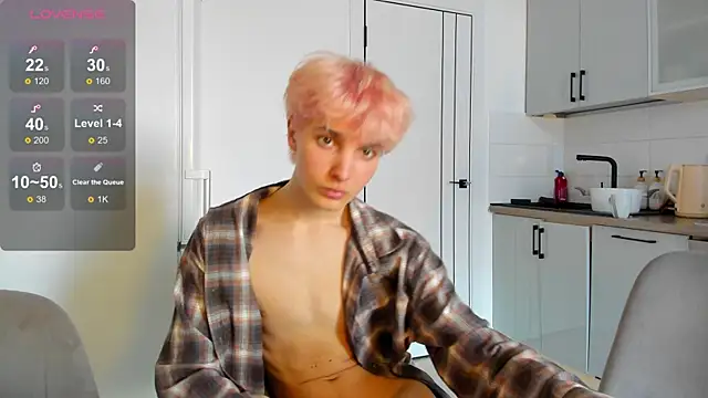 bunnyblush67 online show from April 14, 5:35 am