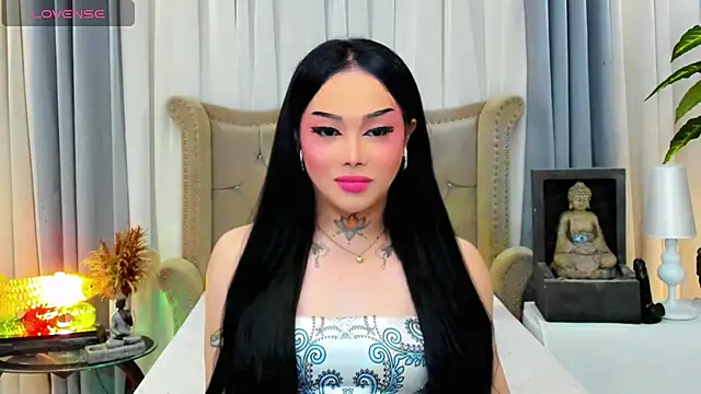 Snapshot of SeductiveAsianCum4hire chatting on June 15, 4:31 pm SeductiveAsianCum4hire online show from June 15, 4:31 pm