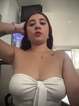 Nahomy Benett online show from February 11, 11:37 am