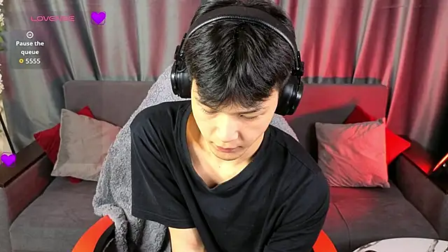 Snapshot of XanneLL chatting on February 22, 8:07 pm XanneLL online show from February 22, 8:07 pm