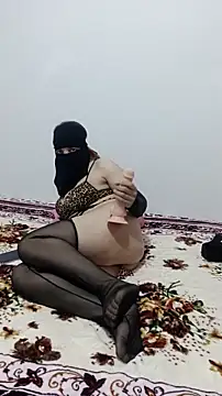 Snapshot of RitaL- chatting on February 26, 8:13 am RitaL- online show from February 26, 8:13 am