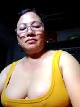 Cold-girlr12 online show from June 22, 6:05 pm